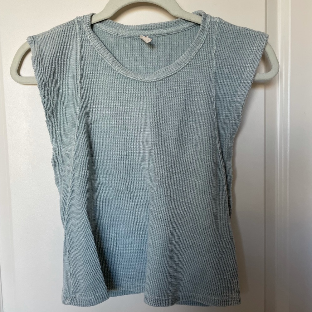 Free People Movement size xs blue textured tank top